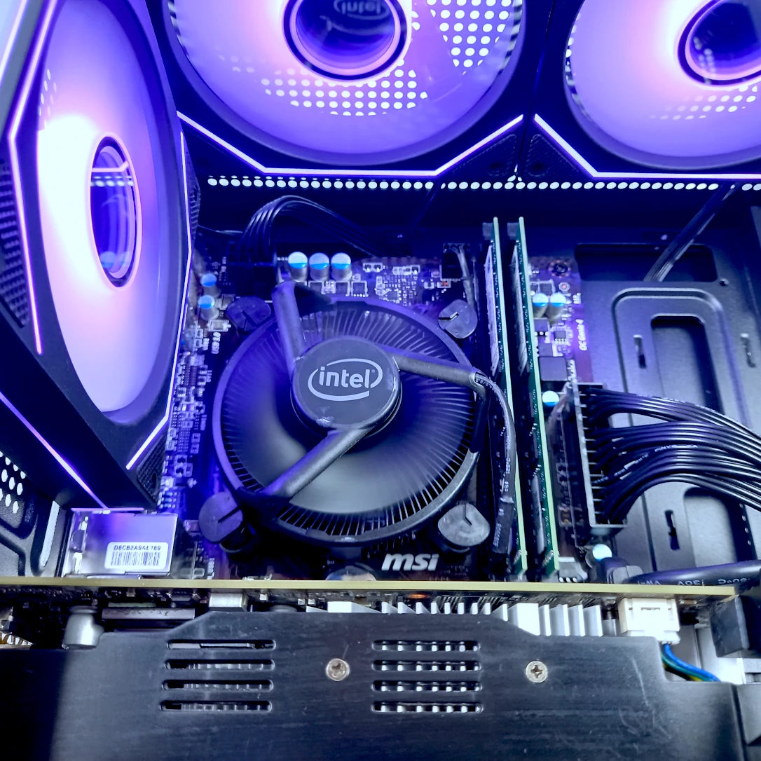 Pisces Gaming PC Bundle